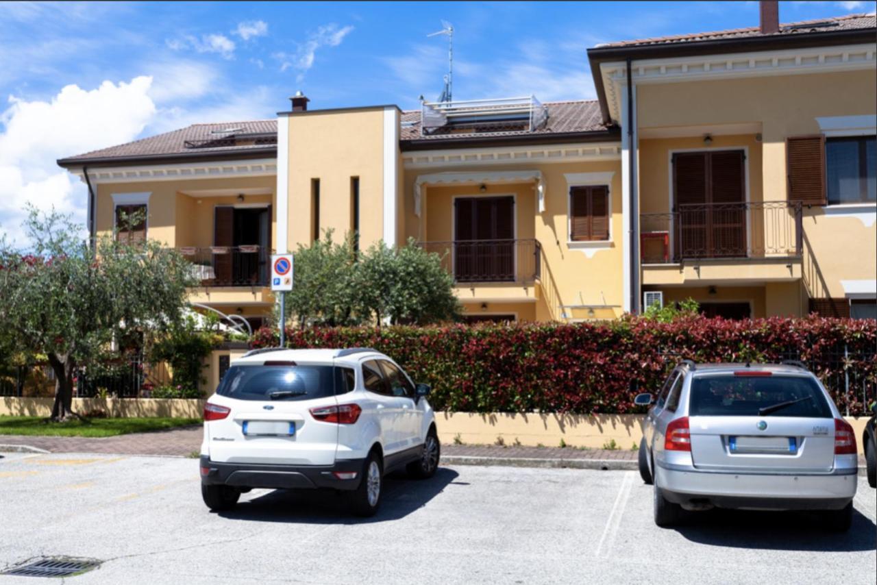 Apartamento Relax In Collina Misano Adriatico Exterior foto