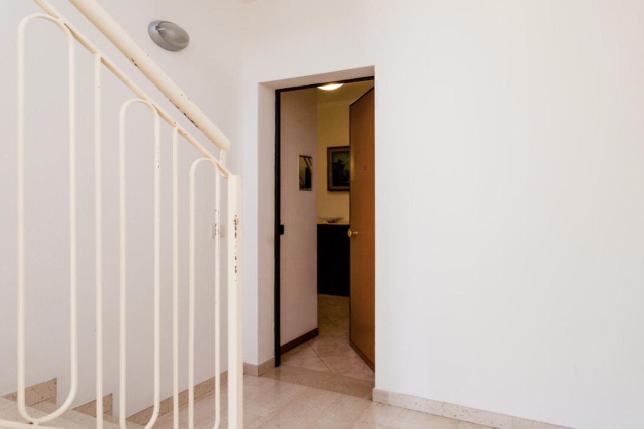 Apartamento Relax In Collina Misano Adriatico Exterior foto