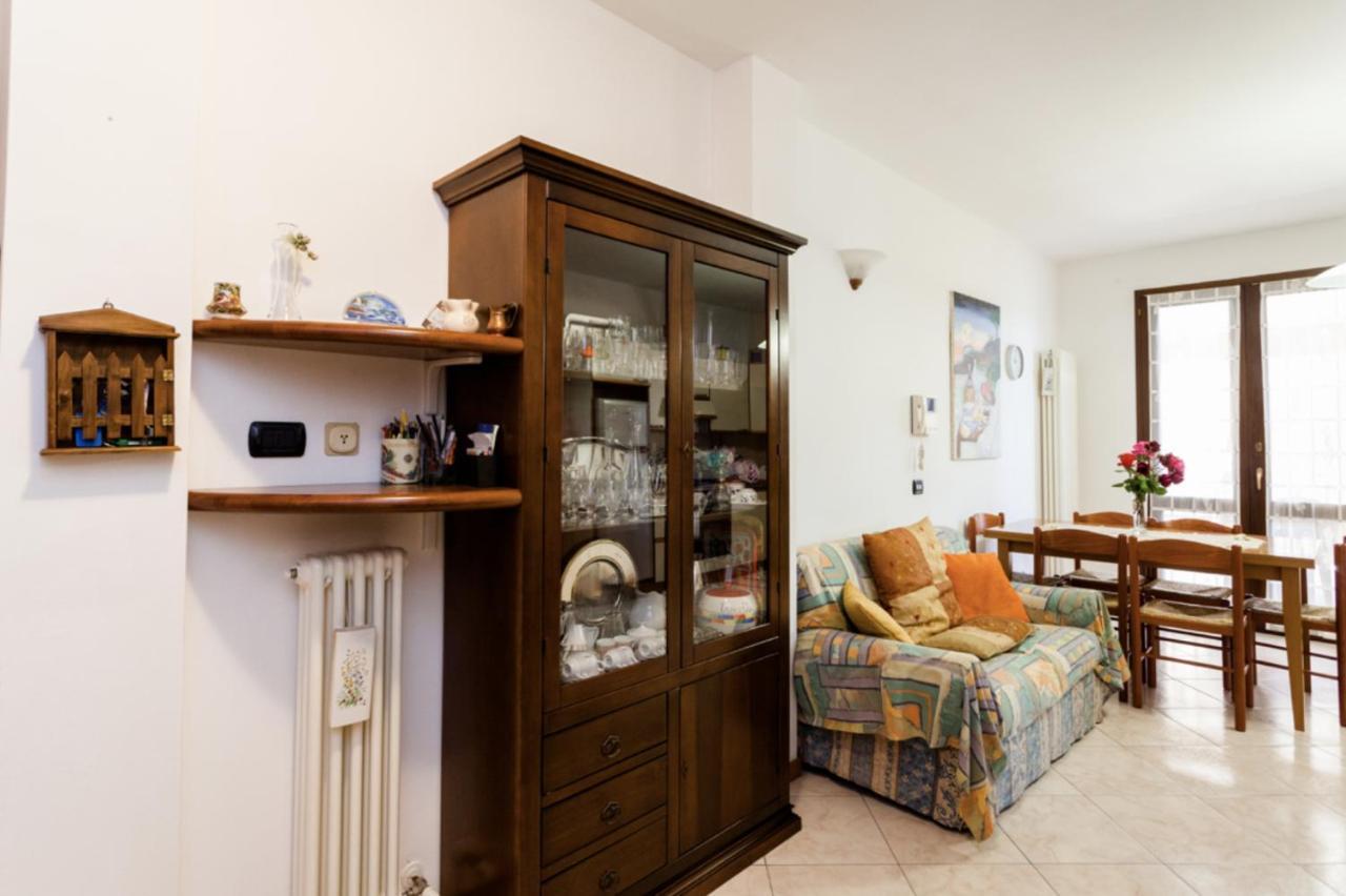 Apartamento Relax In Collina Misano Adriatico Exterior foto