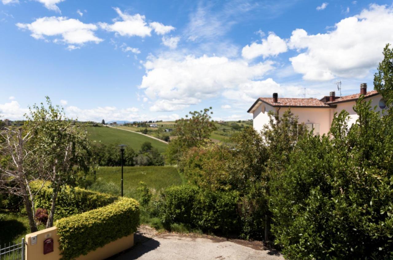 Apartamento Relax In Collina Misano Adriatico Exterior foto