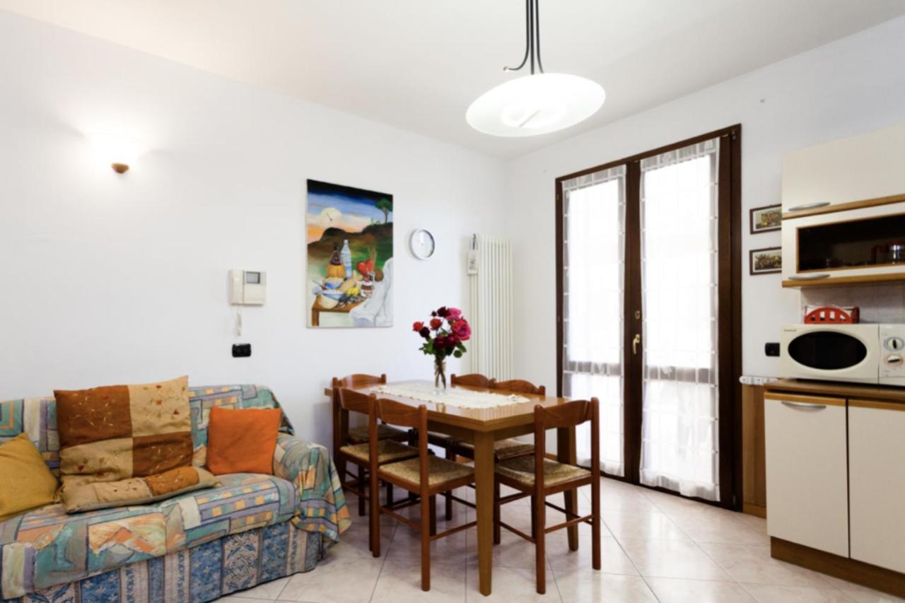 Apartamento Relax In Collina Misano Adriatico Exterior foto