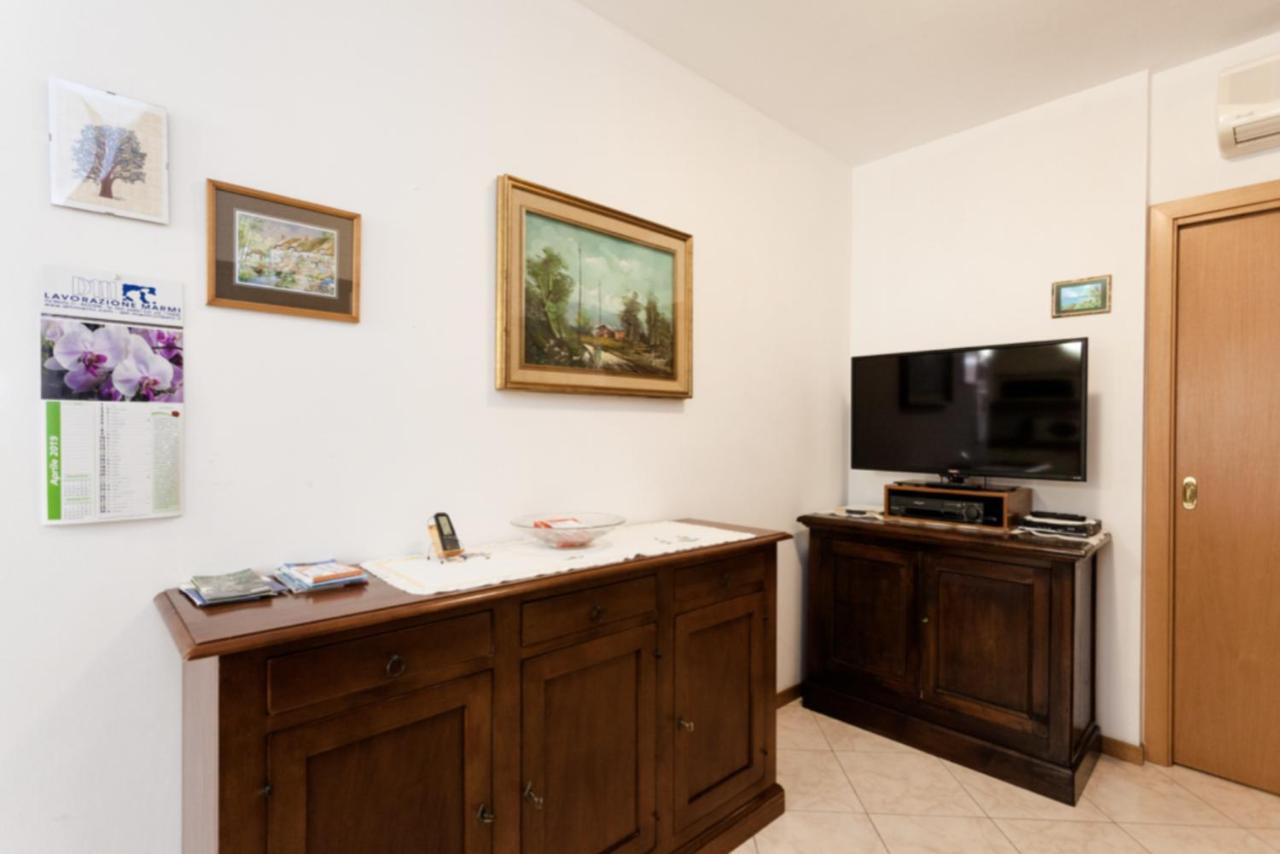 Apartamento Relax In Collina Misano Adriatico Exterior foto